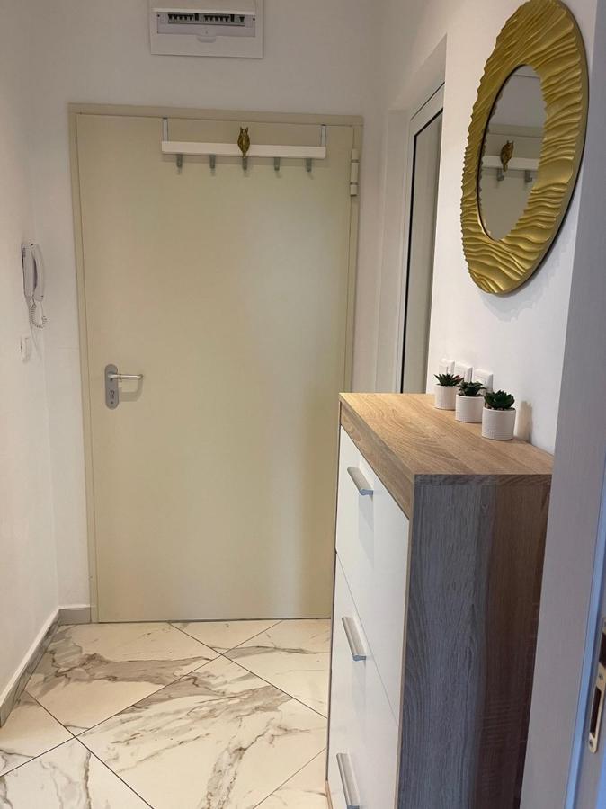 Sun&Moon Apartment Obzor Bagian luar foto